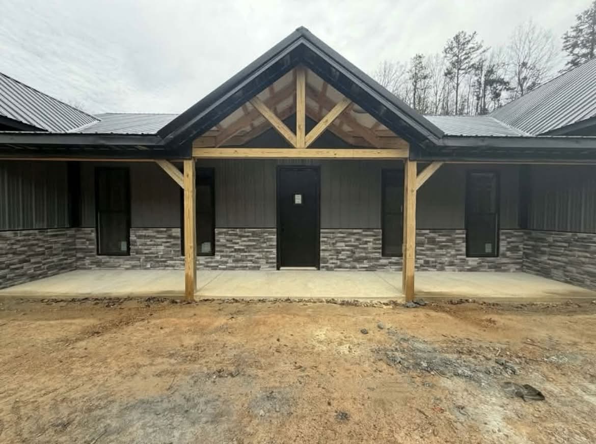 Cerros Construction masonry work on home front